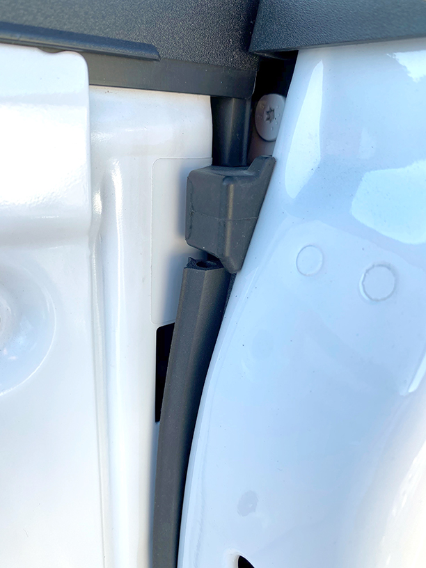 Extruded Solutions Inc How to install Tailgate Seal with Taper Seal